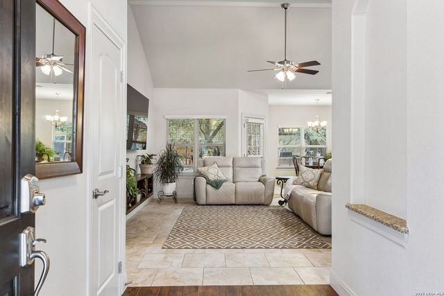 1284 Marlys, Canyon Lake, TX 78133