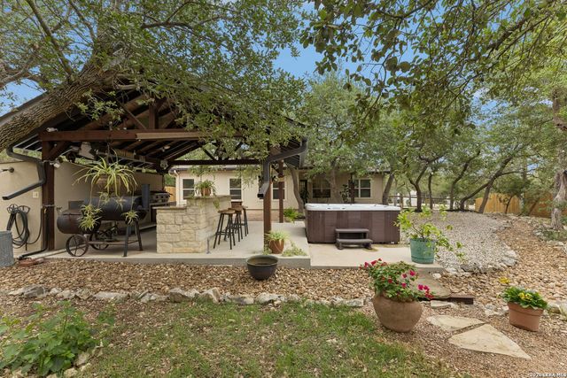 1284 Marlys, Canyon Lake, TX 78133