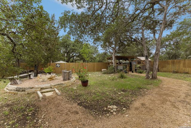 1284 Marlys, Canyon Lake, TX 78133