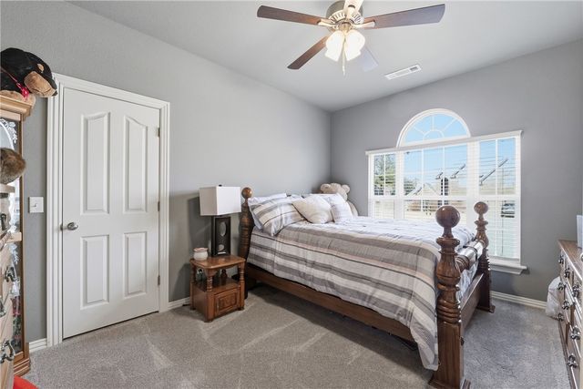 4585 Sequoia Avenue, Springdale, AR 72762