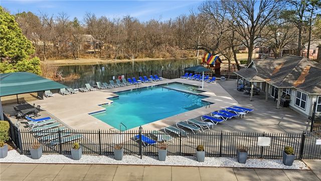 4585 Sequoia Avenue, Springdale, AR 72762