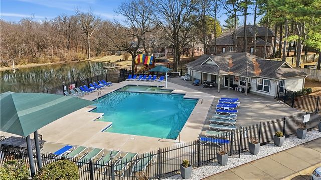 4585 Sequoia Avenue, Springdale, AR 72762