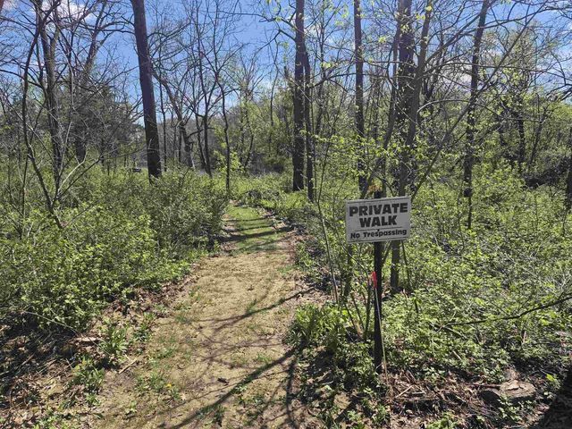 3181 N Crystal Springs Road, Janesville, WI 53545