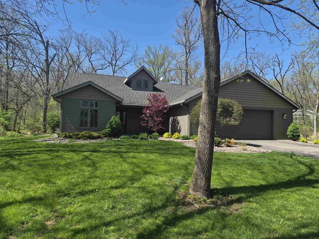 3181 N Crystal Springs Road, Janesville, WI 53545