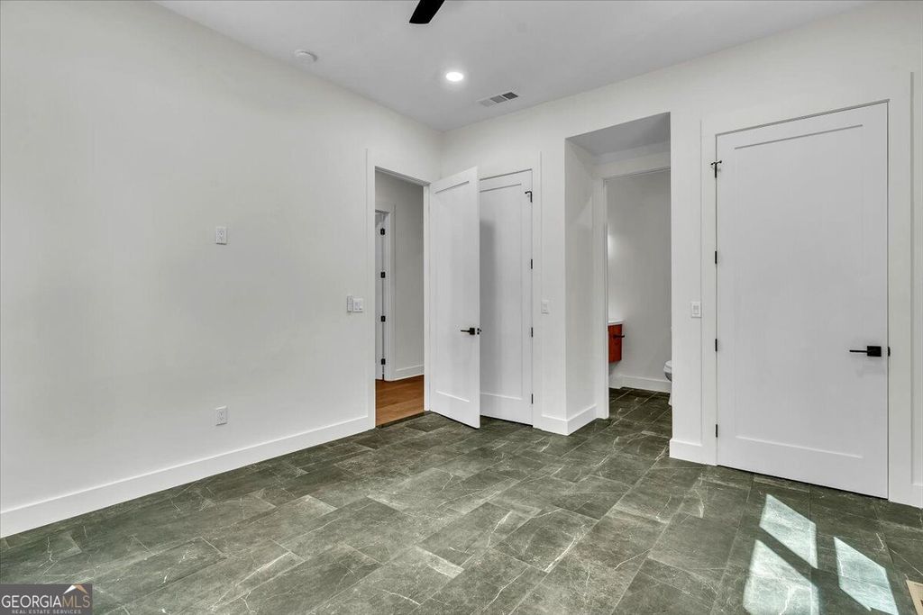 299 Flowers Place NW, Atlanta, GA 30314 — photo 4