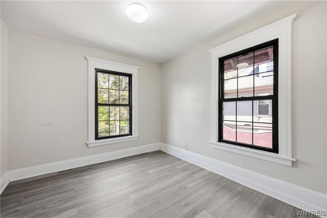 957 West Delavan Avenue S, Buffalo, NY 14209