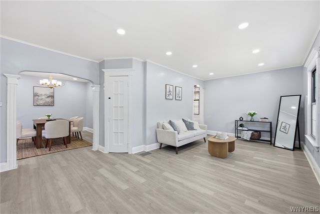 957 West Delavan Avenue S, Buffalo, NY 14209