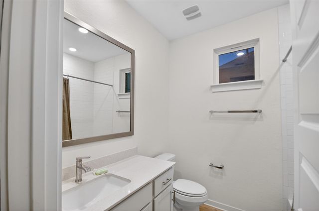 2113 Rosin Jaw WALK, Leander, TX 78641