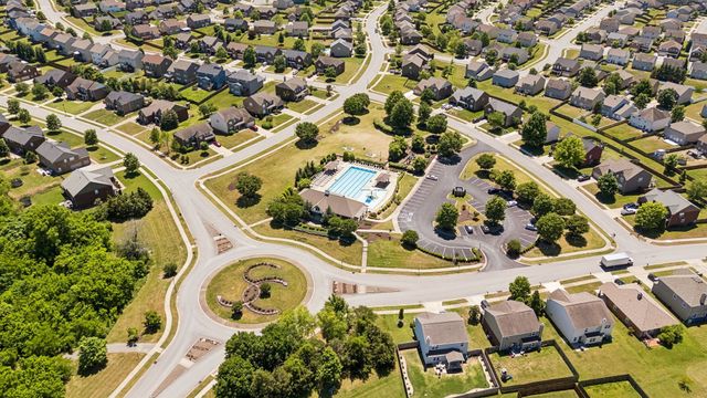 2163 Houston Bnd, Lebanon, TN 37087