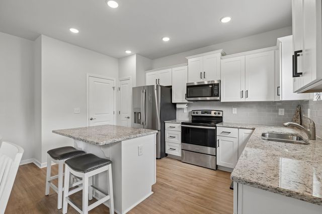 2163 Houston Bnd, Lebanon, TN 37087