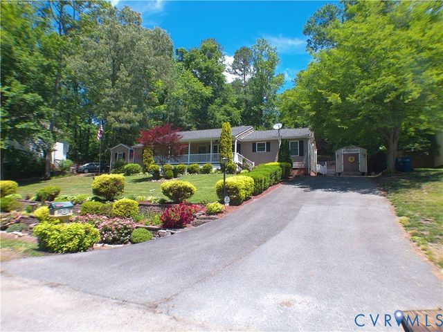 9418 N Rinker Dr, Mechanicsville, VA 23116
