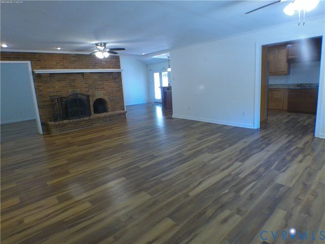 9418 N Rinker Dr, Mechanicsville, VA 23116