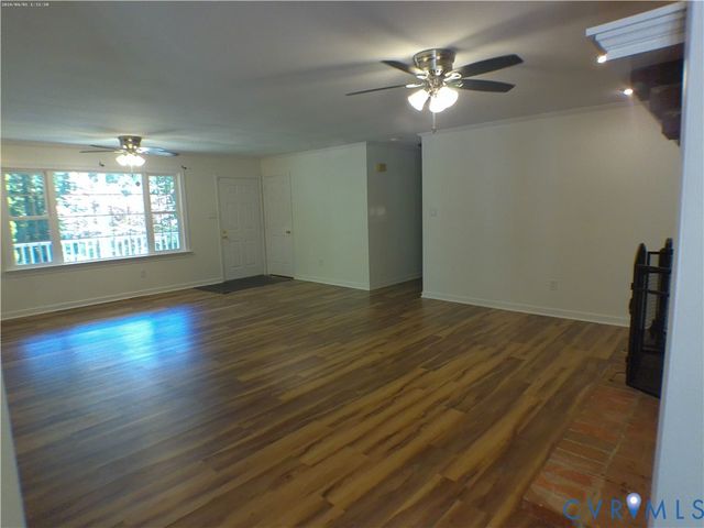 9418 N Rinker Dr, Mechanicsville, VA 23116