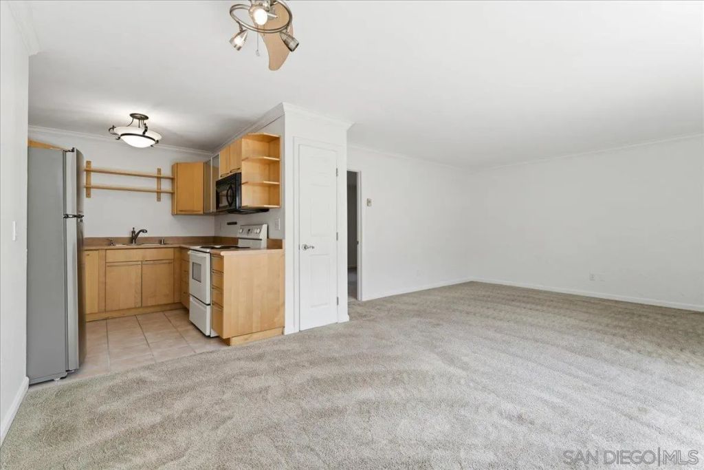 4404 Bond St. C, San Diego, CA 92109