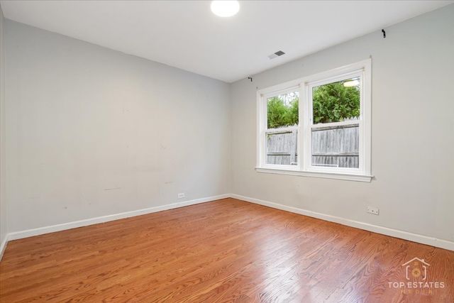 1460 Ferndale Avenue, Highland Park, IL 60035