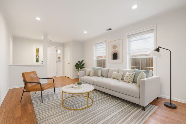 1460 Ferndale Avenue, Highland Park, IL 60035