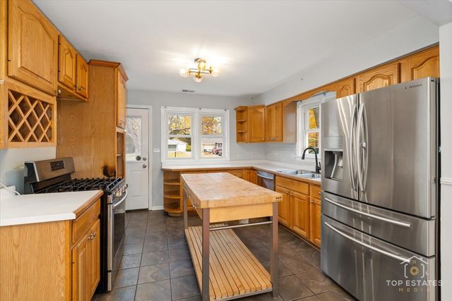 1460 Ferndale Avenue, Highland Park, IL 60035