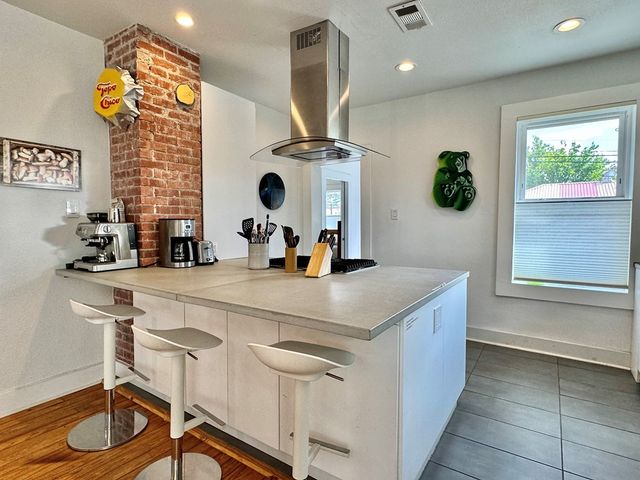 1027 Caa St, Marfa, TX 79843