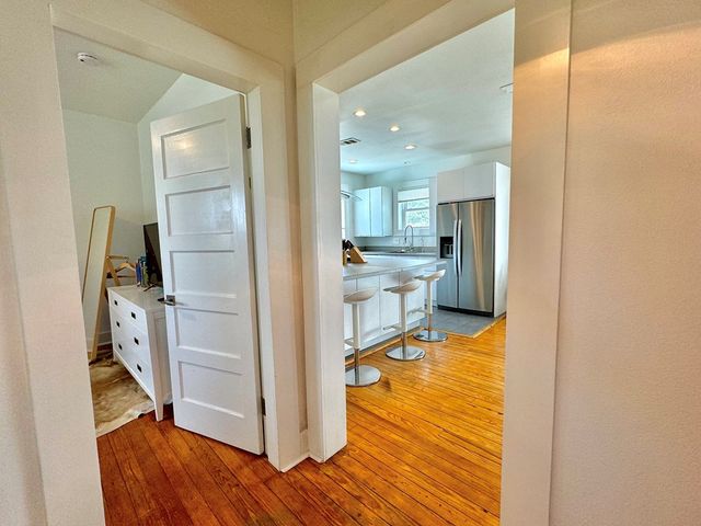 1027 Caa St, Marfa, TX 79843