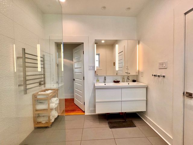 1027 Caa St, Marfa, TX 79843