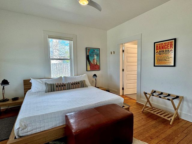 1027 Caa St, Marfa, TX 79843