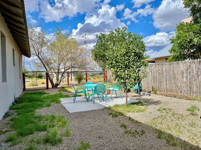 1027 Caa St, Marfa, TX 79843