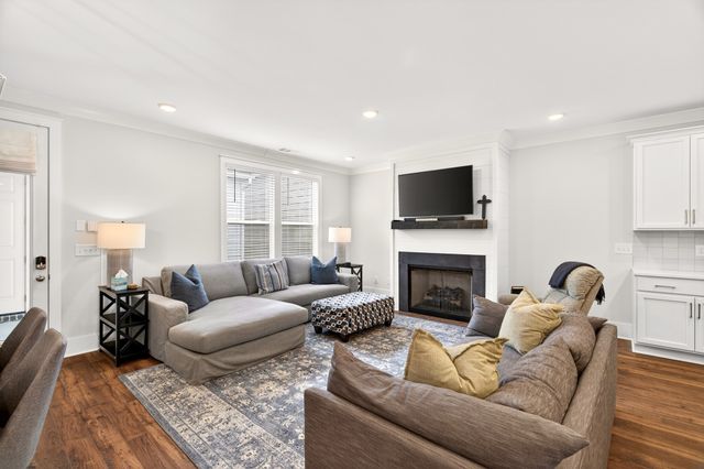 2085 Braidwood Ln, Franklin, TN 37064