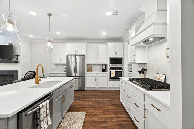 2085 Braidwood Ln, Franklin, TN 37064