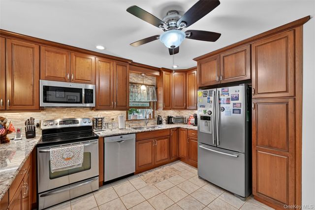 284 Bowers Road, Rock Hill, NY 12775