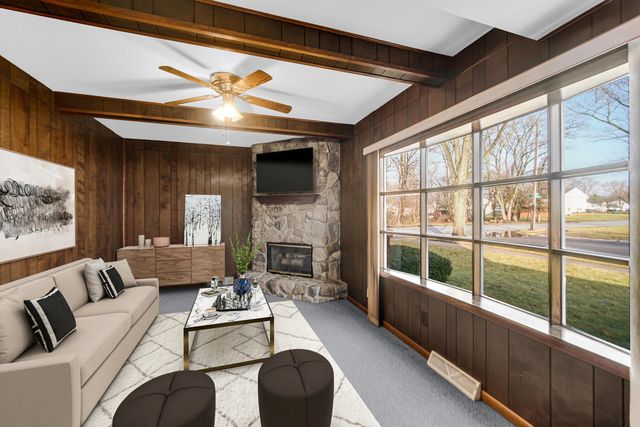 659 Lorraine Drive, Valparaiso, IN 46385