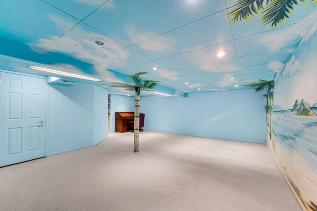 659 Lorraine Drive, Valparaiso, IN 46385