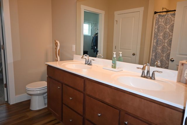 6016 Sturgeon Run, Muskegon, MI 49444