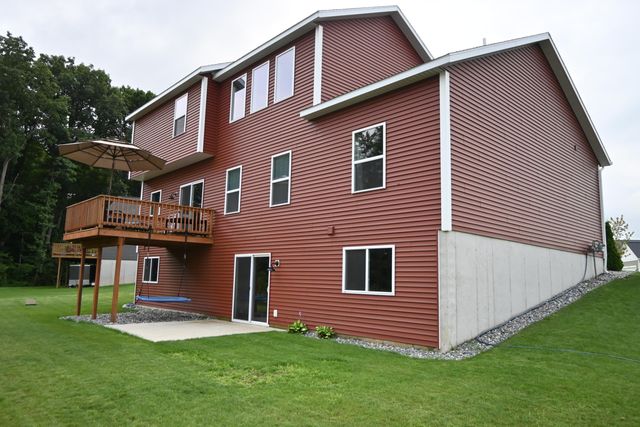 6016 Sturgeon Run, Muskegon, MI 49444