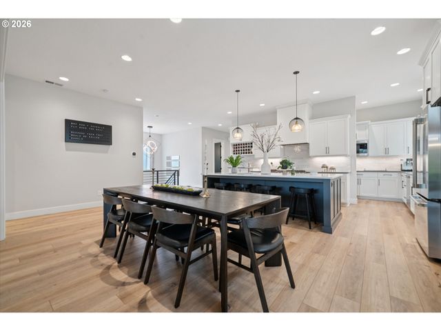 14692 Sw 148TH Ter, Portland, OR 97224