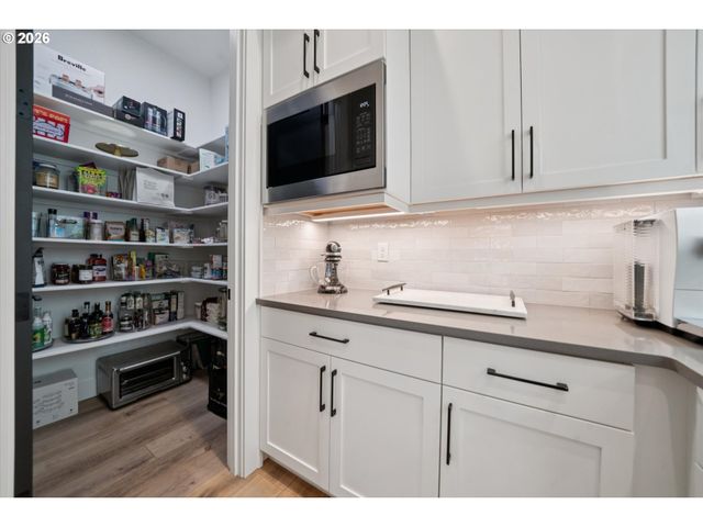 14692 Sw 148TH Ter, Portland, OR 97224