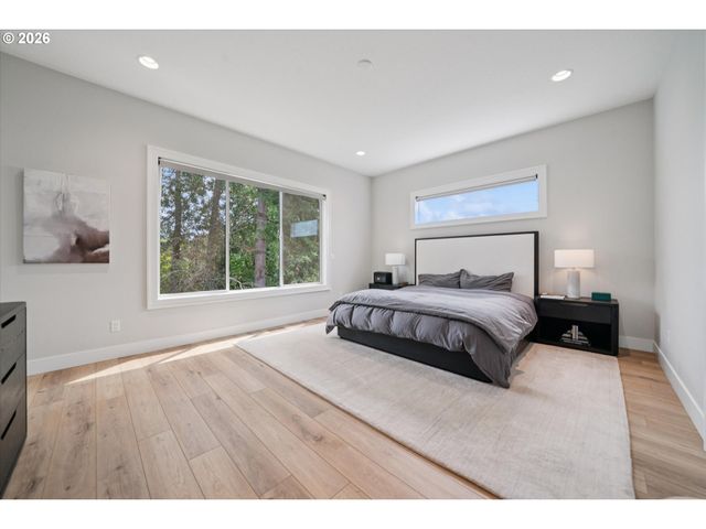 14692 Sw 148TH Ter, Portland, OR 97224