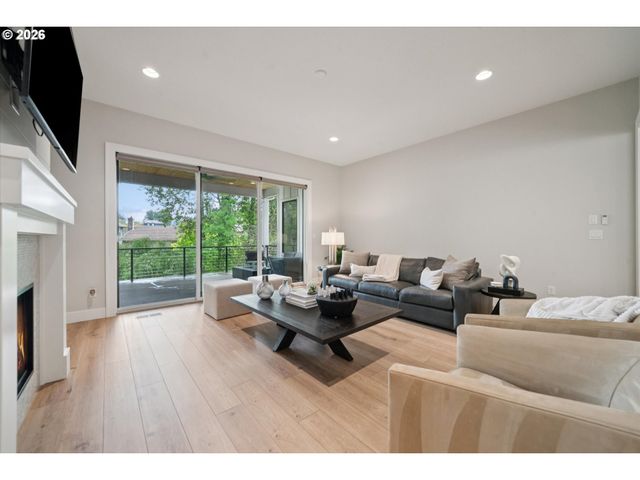 14692 Sw 148TH Ter, Portland, OR 97224