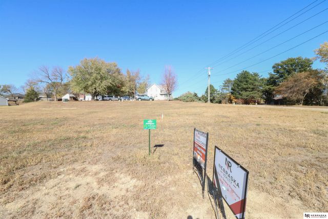 150 Switchgrass Lane, Bennet, NE 68317