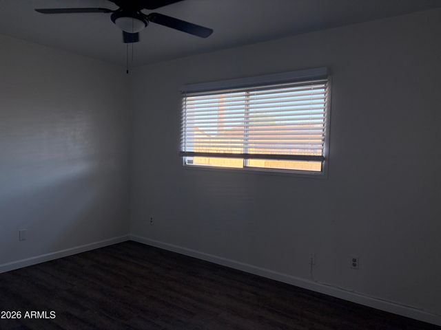 3431 W ACOMA Drive, Phoenix, AZ 85053