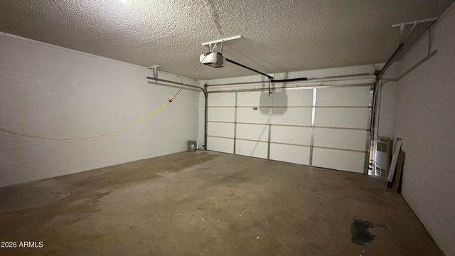 3431 W ACOMA Drive, Phoenix, AZ 85053