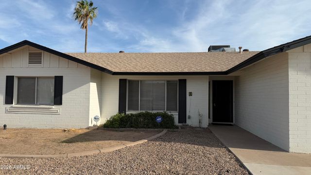 3431 W ACOMA Drive, Phoenix, AZ 85053