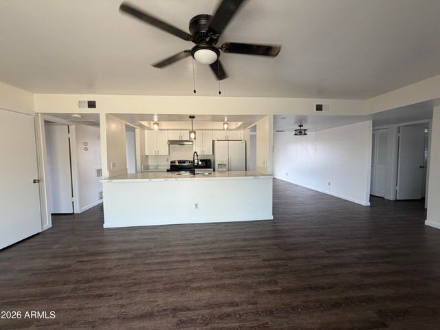3431 W ACOMA Drive, Phoenix, AZ 85053