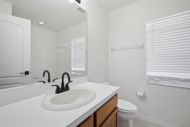 12501 LAKE VISTA DRIVE, Gibsonton, FL 33534