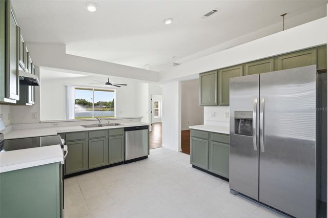 12501 LAKE VISTA DRIVE, Gibsonton, FL 33534