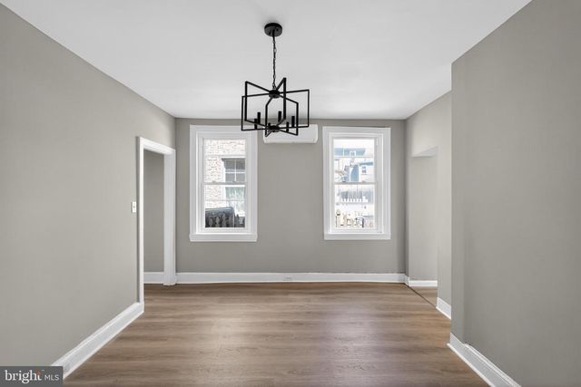 122 N KING STREET, Gloucester City, NJ 08030