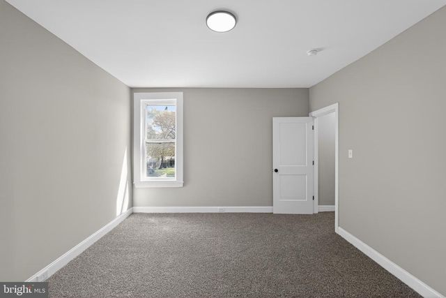 122 N KING STREET, Gloucester City, NJ 08030