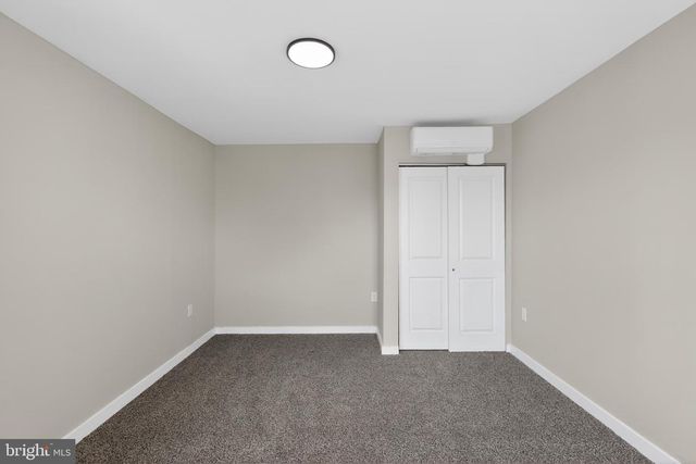 122 N KING STREET, Gloucester City, NJ 08030