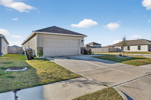 7918 Globe Thistle Lane, Houston, TX 77016