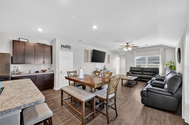 7918 Globe Thistle Lane, Houston, TX 77016