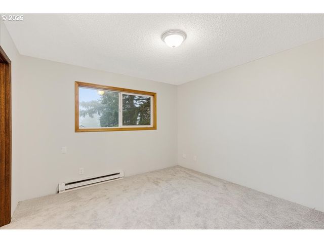 16240 Ne MOUNTAIN HOME Rd, Sherwood, OR 97140